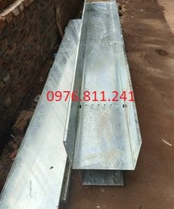 Máng mạ kẽm nhúng nóng có nắp